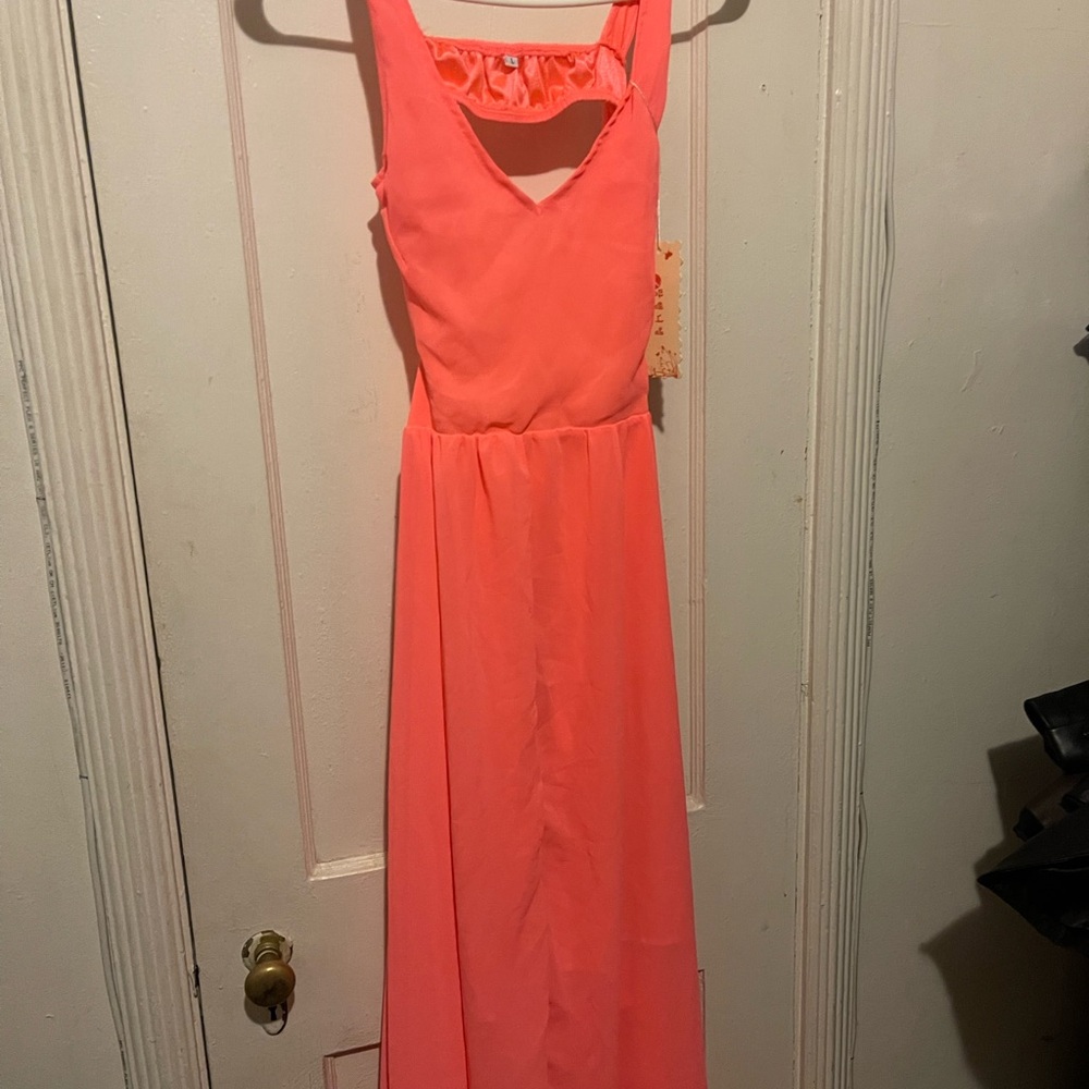 Elegant Coral Sleeveless Dress with cut out back
